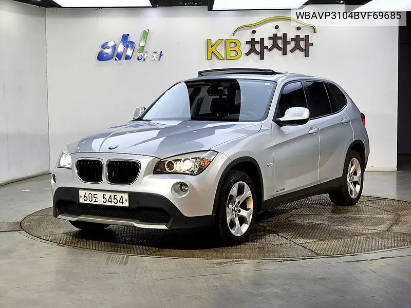 X1 (E84) xDrive 20D VIN: WBAVP3104BVF69685 Lot: 39632880