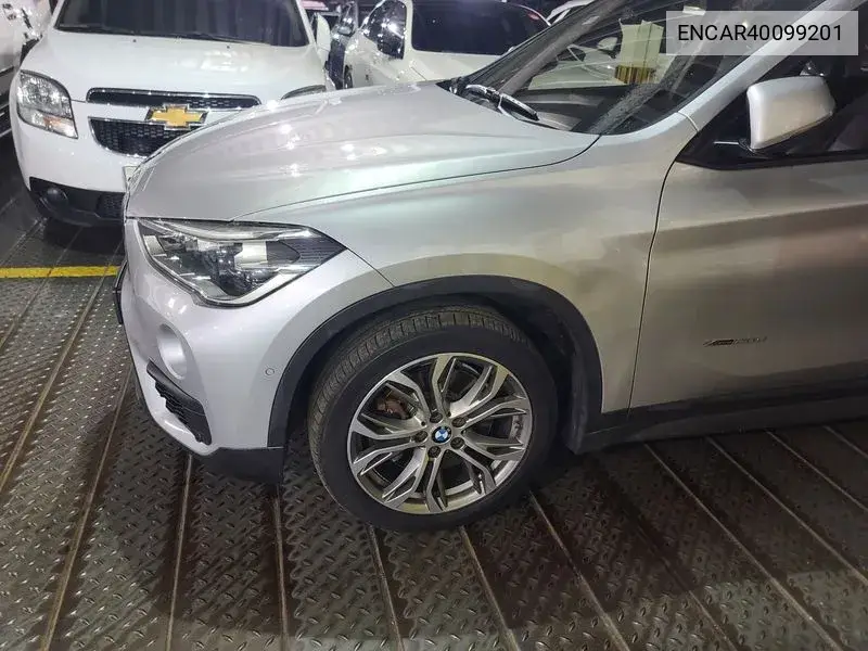 X1 (F48) xDrive 20D VIN: ENCAR40099201 Lot: 40099201