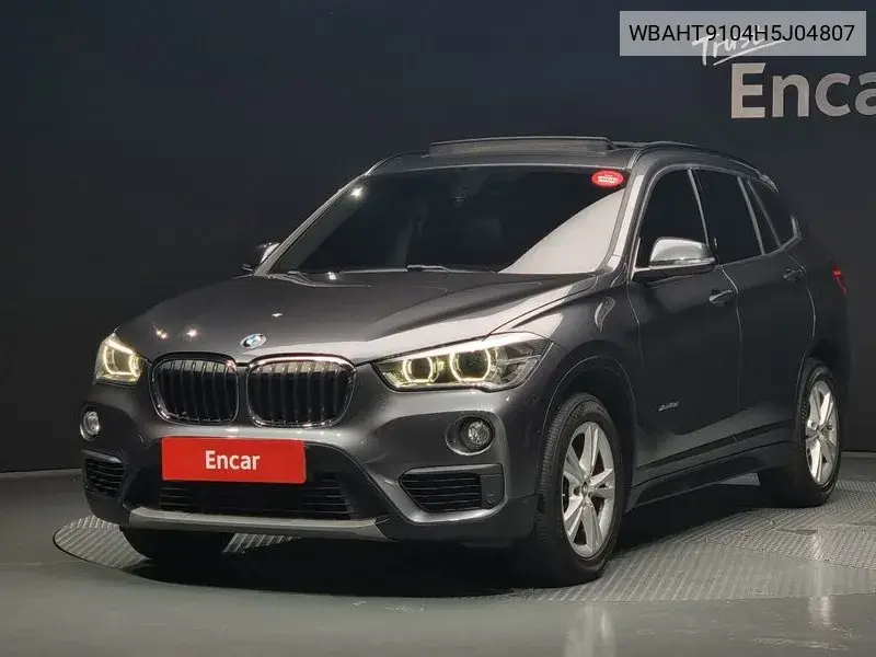 X1 (F48) xDrive 18D VIN: WBAHT9104H5J04807 Lot: 39977234