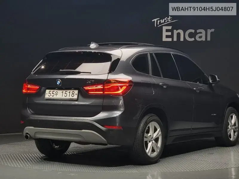 X1 (F48) xDrive 18D VIN: WBAHT9104H5J04807 Lot: 39977234