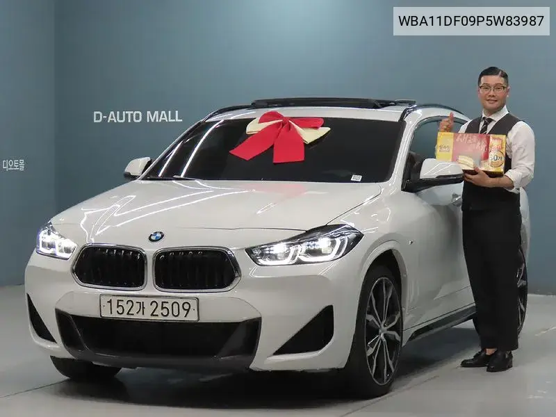 X2 (F39) xDrive20I M Sports VIN: WBA11DF09P5W83987 Lot: 39963334
