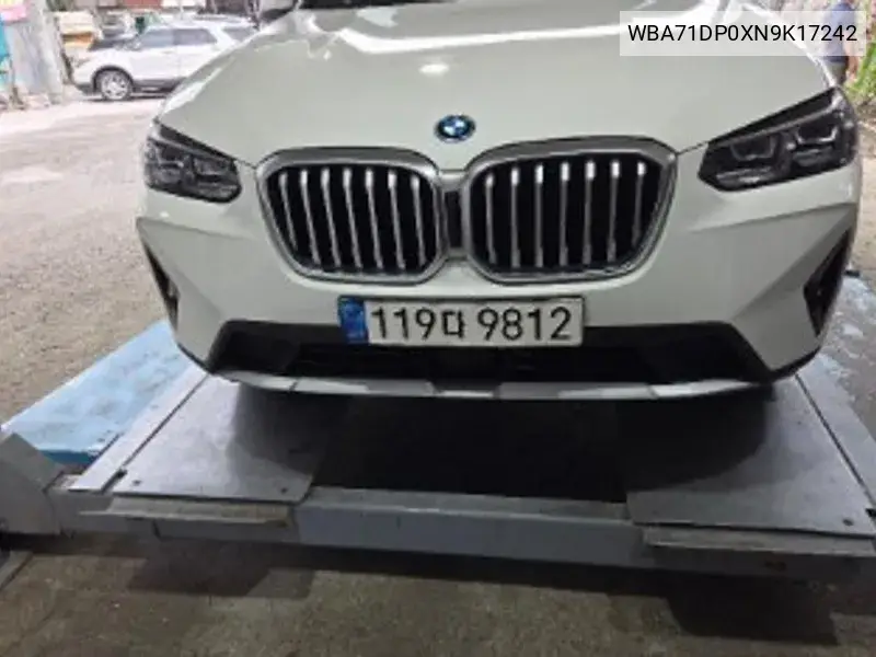 X3 (G01) xDrive 30E VIN: WBA71DP0XN9K17242 Lot: 40022181