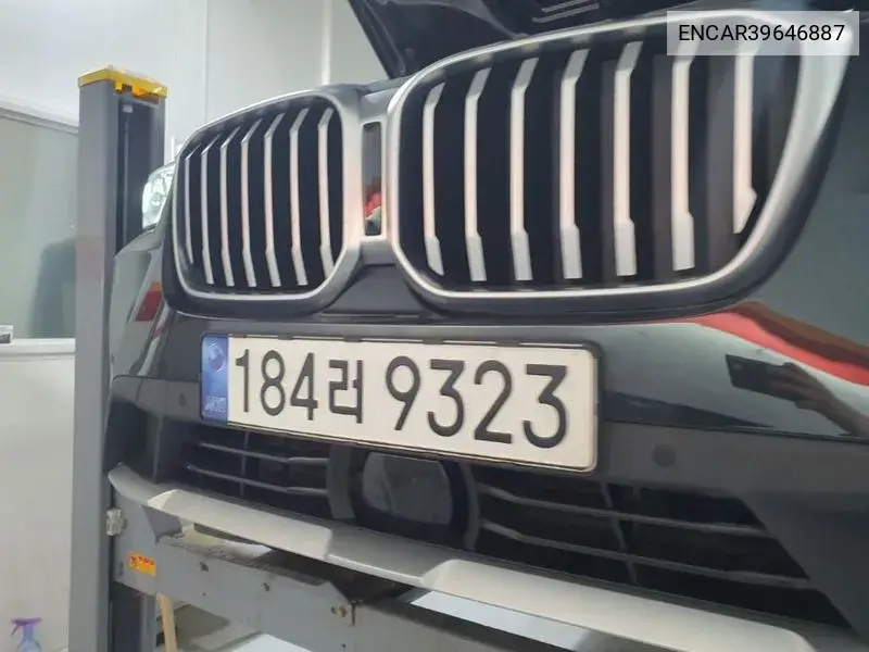 X3 (G01) xDrive 20I VIN: ENCAR39646887 Lot: 39646887