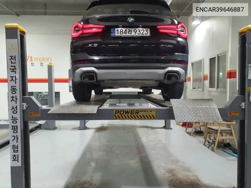 X3 (G01) xDrive 20I VIN: ENCAR39646887 Lot: 39646887