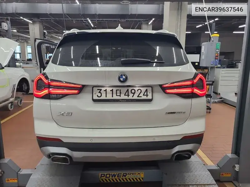 X3 (G01) xDrive 30E VIN: ENCAR39637546 Lot: 39637546