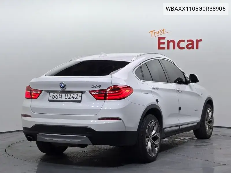 X4 (F26) xDrive20D VIN: WBAXX1105G0R38906 Lot: 40112684