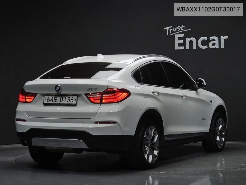 X4 (F26) xDrive20D VIN: WBAXX1102G0T30017 Lot: 38510757