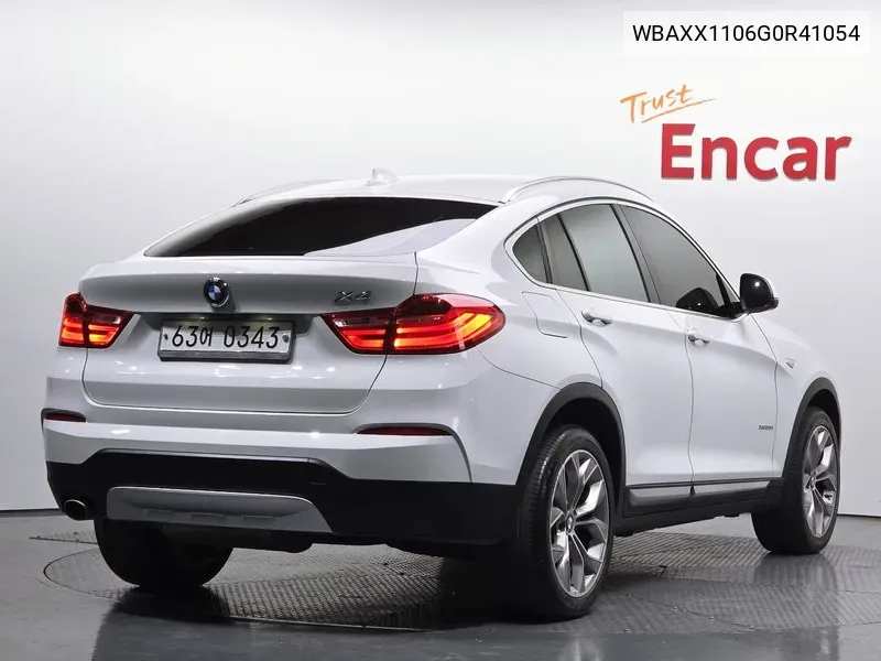X4 (F26)xDrive20D VIN: WBAXX1106G0R41054 Lot: 38928506