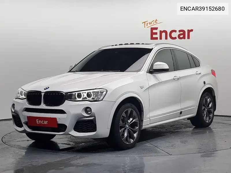 X4 (F26) xDrive20D VIN: ENCAR39152680 Lot: 39152680
