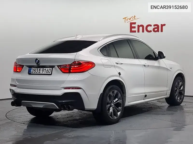 X4 (F26) xDrive20D VIN: ENCAR39152680 Lot: 39152680