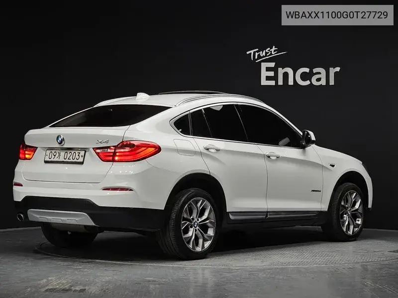 X4 (F26) xDrive20D VIN: WBAXX1100G0T27729 Lot: 39654426