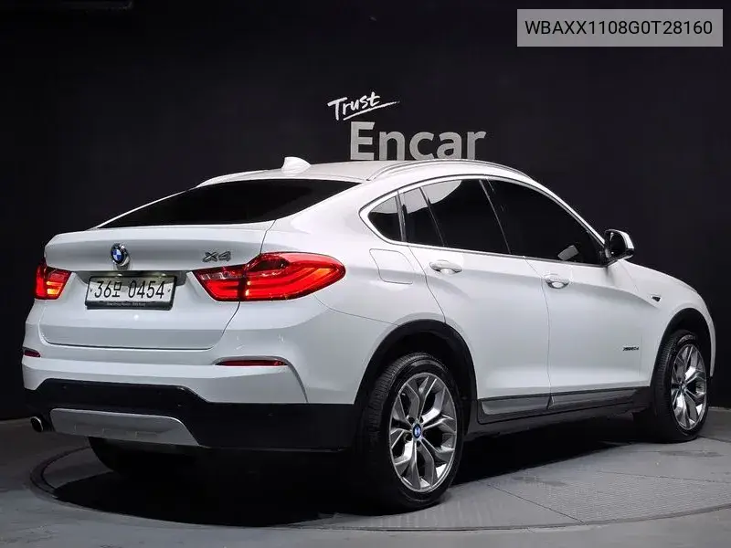 X4 (F26) xDrive20D VIN: WBAXX1108G0T28160 Lot: 39682179