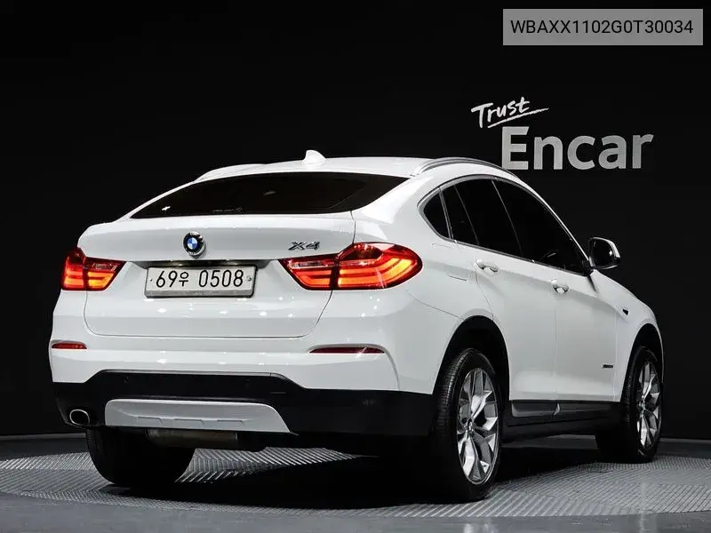 X4 (F26) xDrive20D VIN: WBAXX1102G0T30034 Lot: 39919692