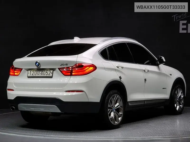X4 (F26) xDrive20D VIN: WBAXX1105G0T33333 Lot: 39946687