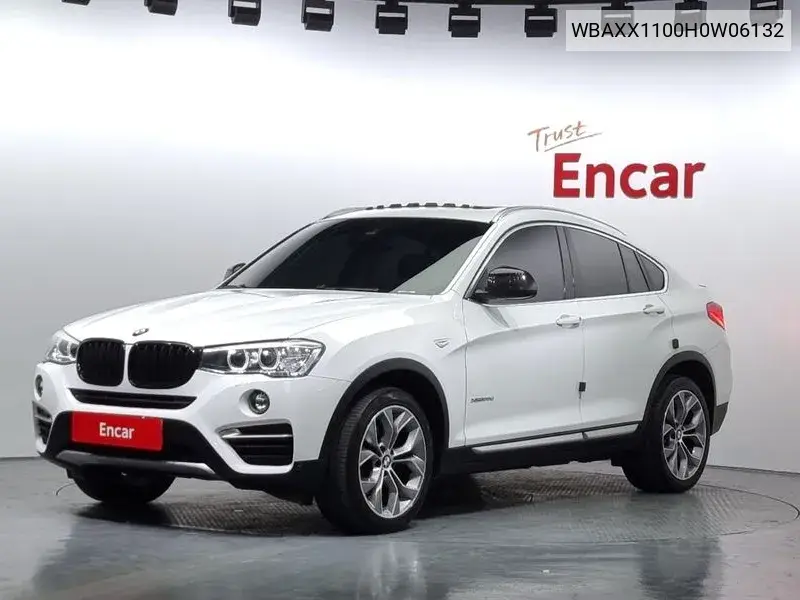X4 (F26) xDrive20D Sac Edition VIN: WBAXX1100H0W06132 Lot: 39184701
