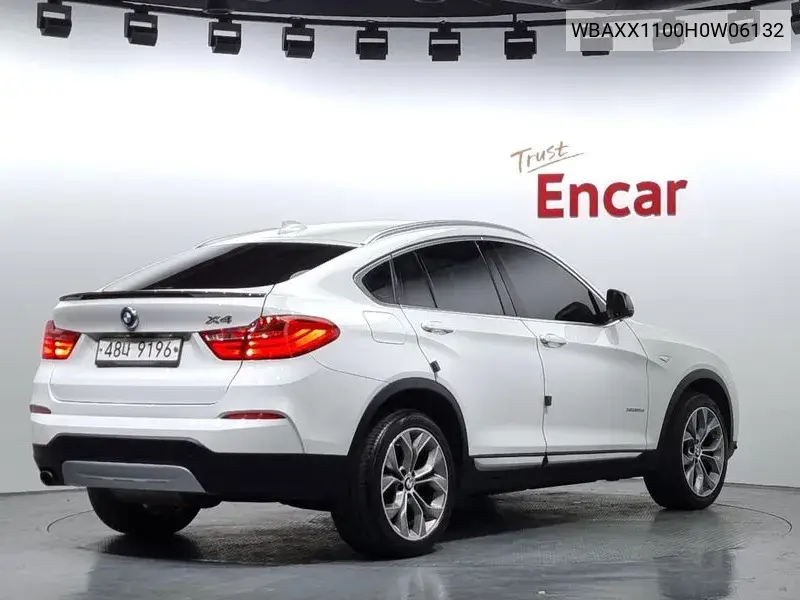 X4 (F26) xDrive20D Sac Edition VIN: WBAXX1100H0W06132 Lot: 39184701