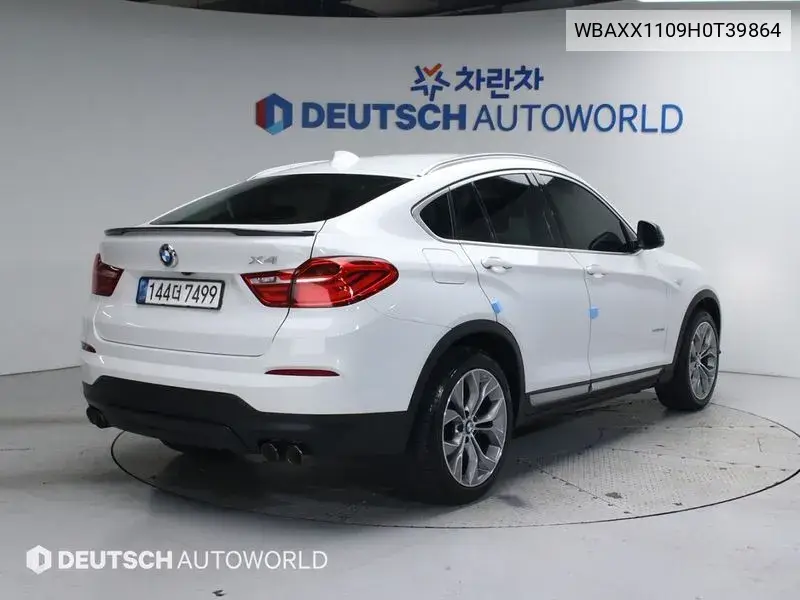 X4 (F26) xDrive20D Sac Edition VIN: WBAXX1109H0T39864 Lot: 39266916