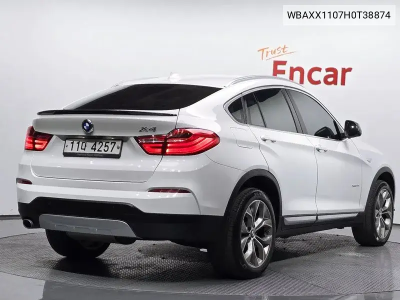 X4 (F26) xDrive20D Sac Edition VIN: WBAXX1107H0T38874 Lot: 39529425