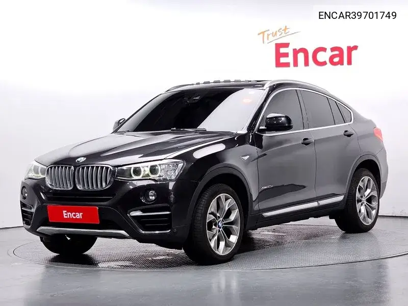 X4 (F26) xDrive20D VIN: ENCAR39701749 Lot: 39701749