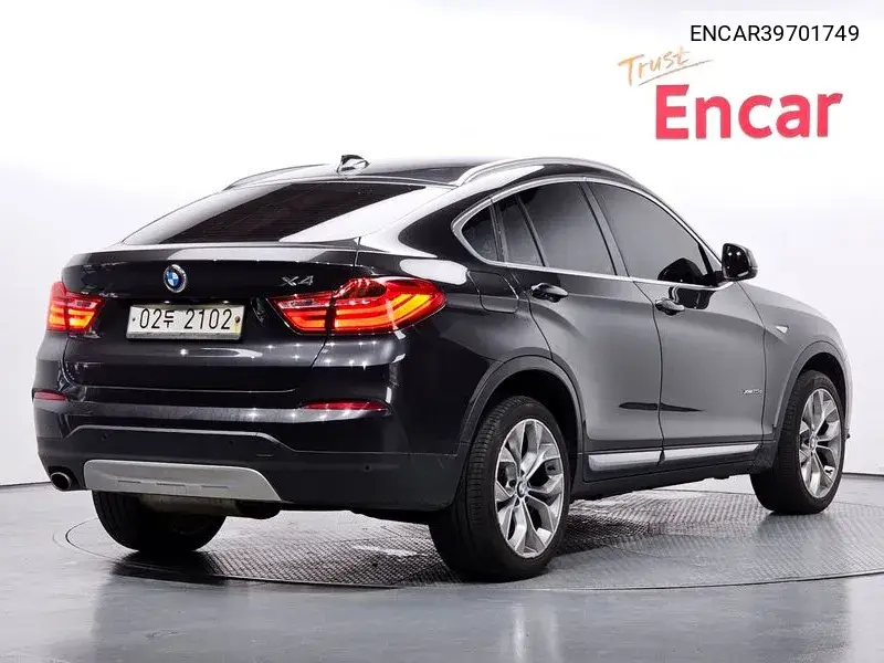 X4 (F26) xDrive20D VIN: ENCAR39701749 Lot: 39701749