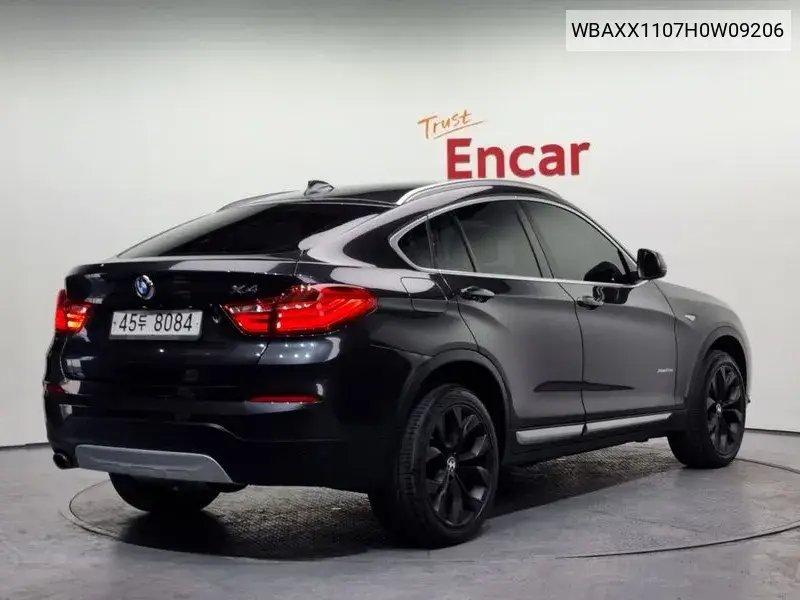 X4 (F26) xDrive20D Sac Edition VIN: WBAXX1107H0W09206 Lot: 39920907