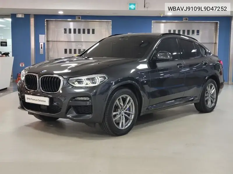 X4 (G02) xDrive20D M Sports VIN: WBAVJ9109L9D47252 Lot: 39985481