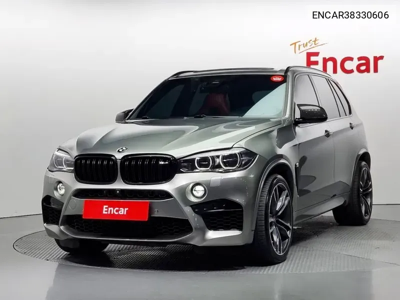 X5M (F15) 4.4 VIN: ENCAR38330606 Lot: 38330606