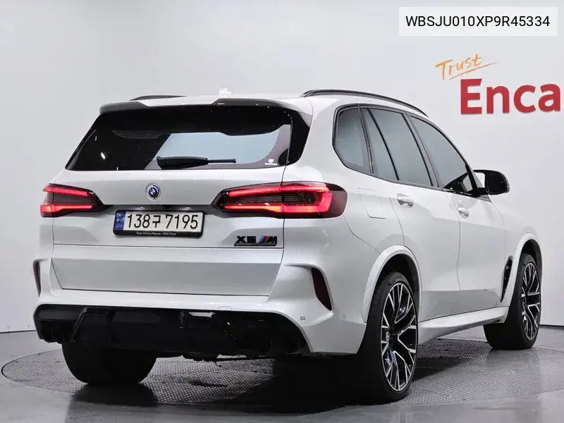 X5M (G05) 4.4 Competition VIN: WBSJU010XP9R45334 Lot: 39245701