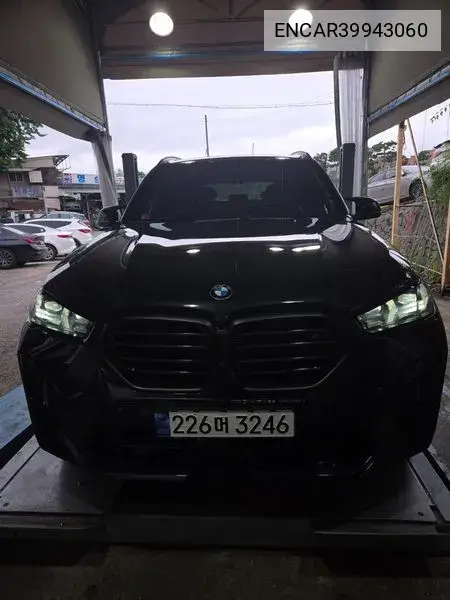 X5M (G05) 4.4 Competition VIN: ENCAR39943060 Lot: 39943060