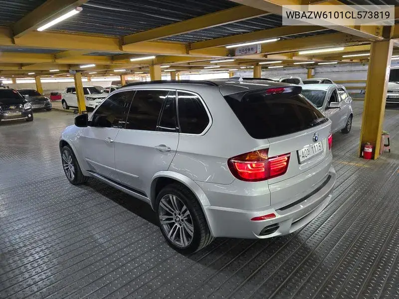 X5 (E70) xDrive 40D VIN: WBAZW6101CL573819 Lot: 39621650