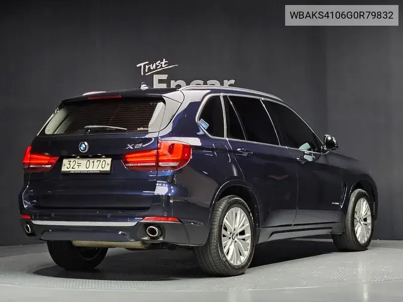 X5 (F15) xDrive 30D VIN: WBAKS4106G0R79832 Lot: 39961341