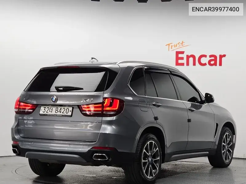 X5 (F15) xDrive 40E I Performance VIN: ENCAR39977400 Lot: 39977400