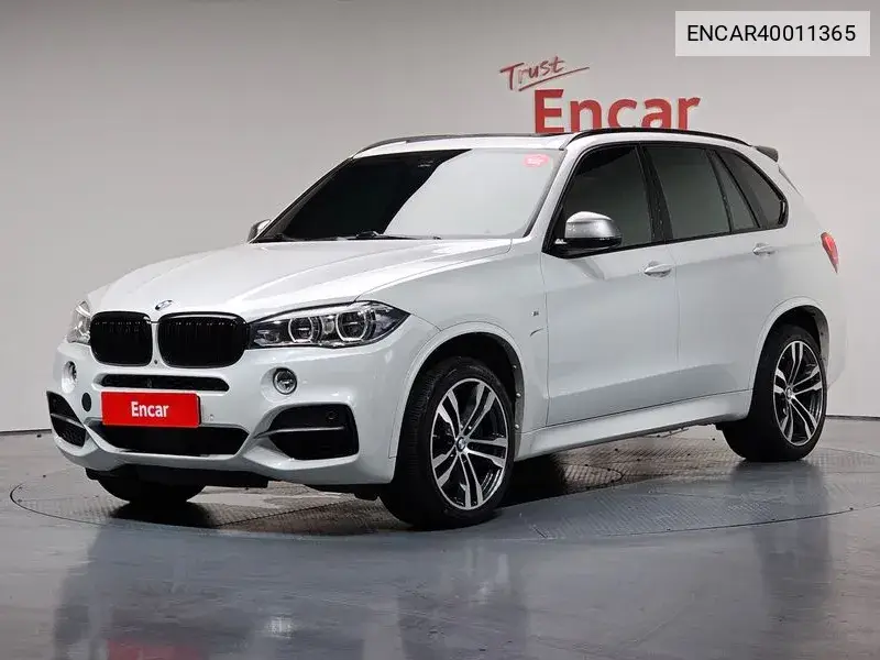 X5 (F15) xDrive M50D VIN: ENCAR40011365 Lot: 40011365