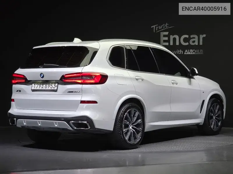 X5 (G05) xDrive 30D M Sports VIN: ENCAR40005916 Lot: 40005916