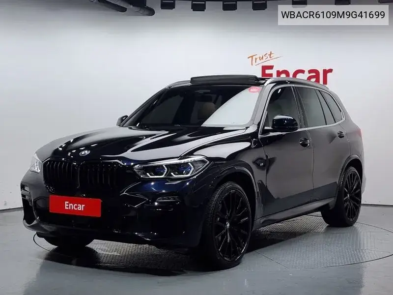 X5 (G05) xDrive 40I M Sports VIN: WBACR6109M9G41699 Lot: 39955670