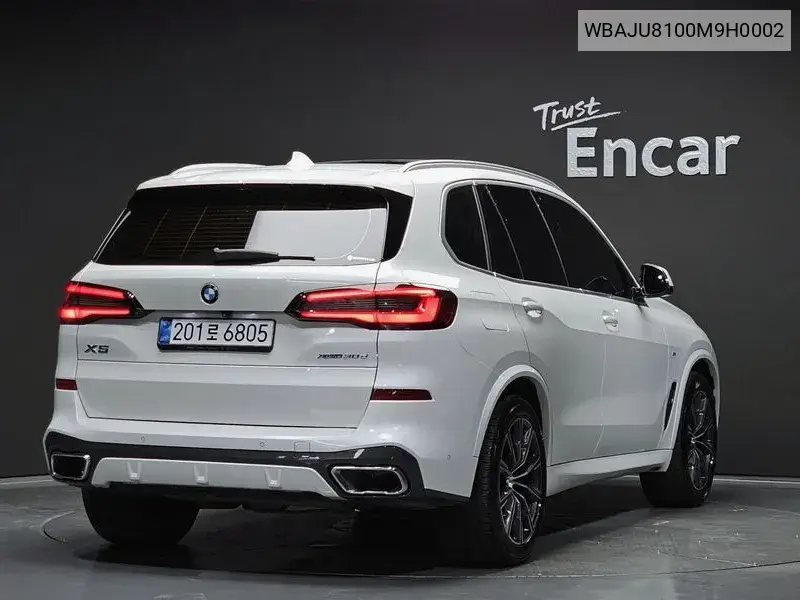 X5 (G05) xDrive 30D M Sports VIN: WBAJU8100M9H0002 Lot: 39999057