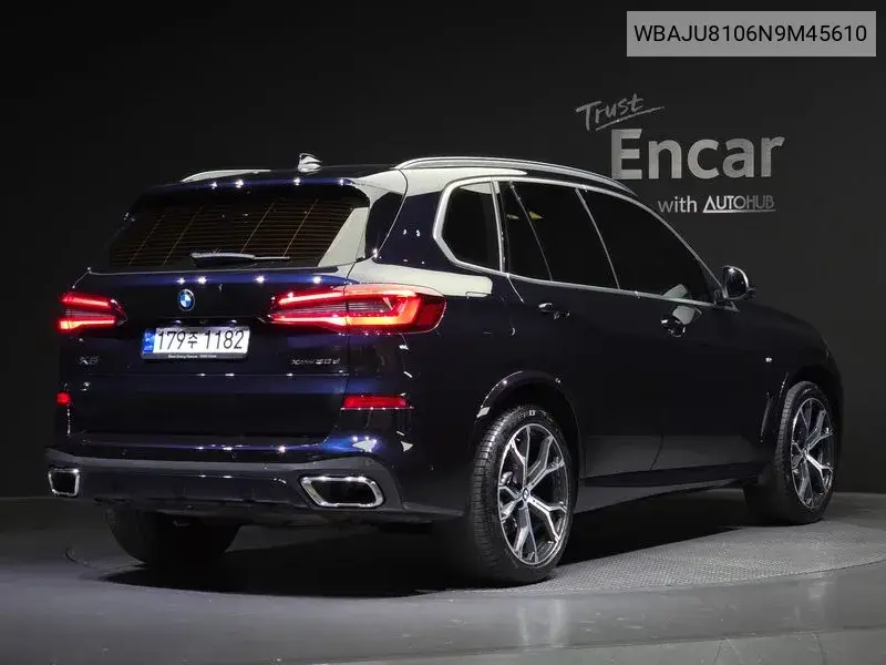 X5 (G05) xDrive 30D M Sports VIN: WBAJU8106N9M45610 Lot: 39623702
