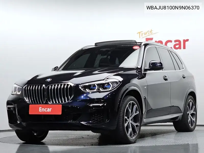 X5 (G05) xDrive 30D M Sports VIN: WBAJU8100N9N06370 Lot: 39963407