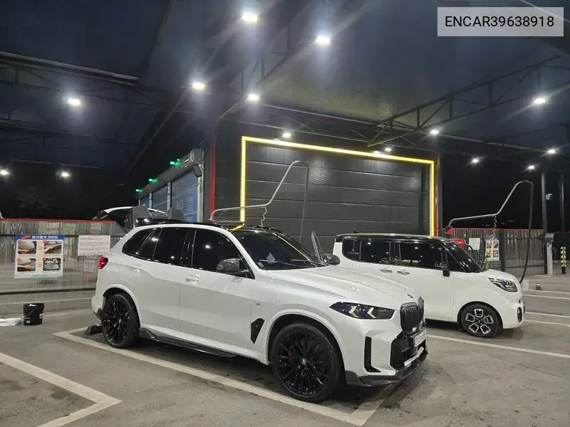 X5 (G05) xDrive 50E M Sports VIN: ENCAR39638918 Lot: 39638918