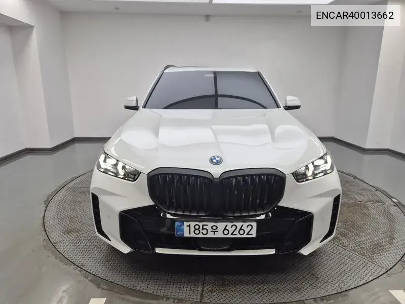 X5 (G05) xDrive 50E M Sports VIN: ENCAR40013662 Lot: 40013662