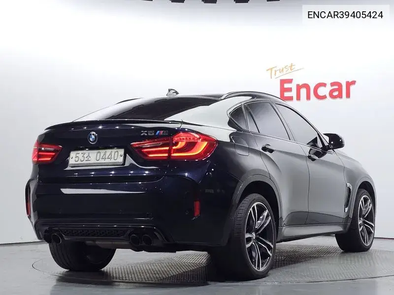 X6M (F16) 4.4 VIN: ENCAR39405424 Lot: 39405424