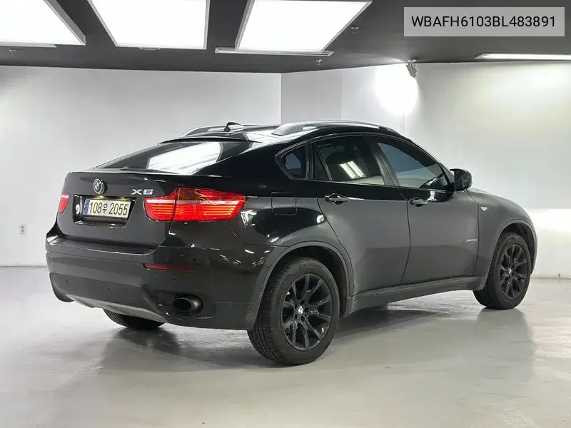 X6 (E71) 30D VIN: WBAFH6103BL483891 Lot: 39572376