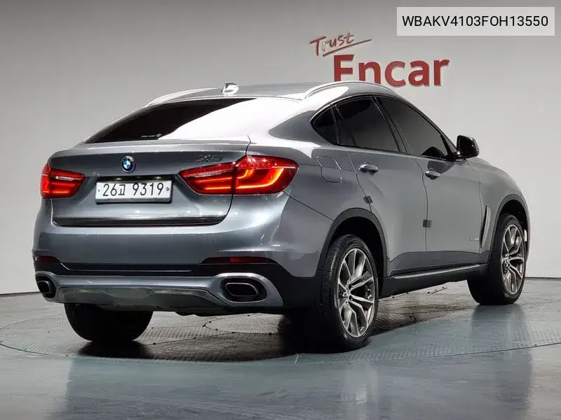 X6 (F16) xDrive 40D VIN: WBAKV4103FOH13550 Lot: 39567394