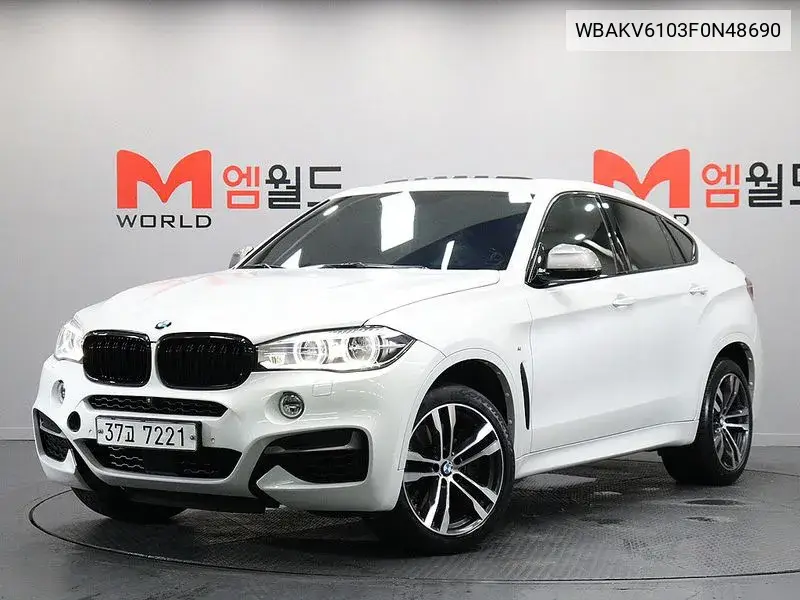 X6 (F16) M50D VIN: WBAKV6103F0N48690 Lot: 39933985