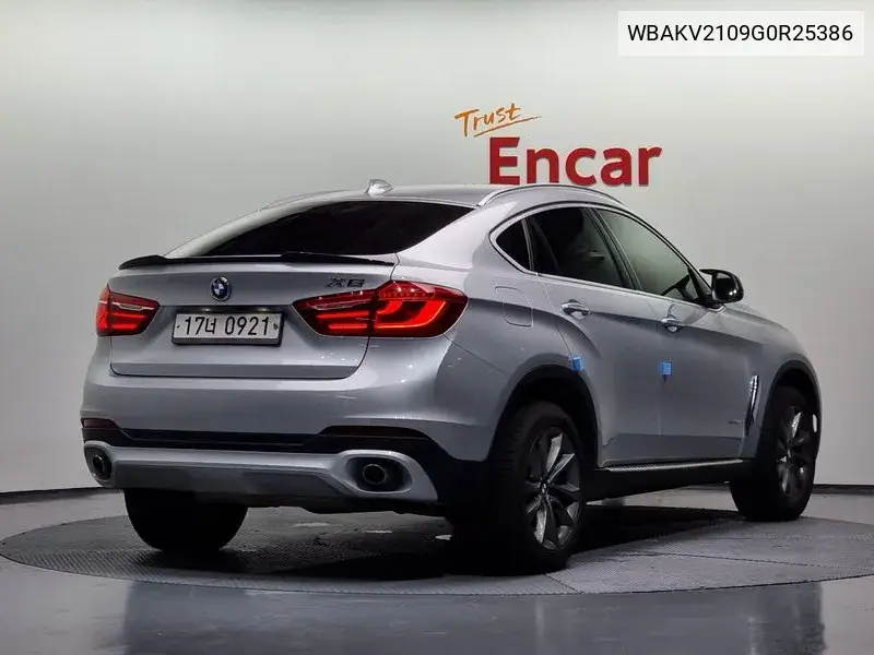 X6 (F16) xDrive 30D VIN: WBAKV2109G0R25386 Lot: 39972994