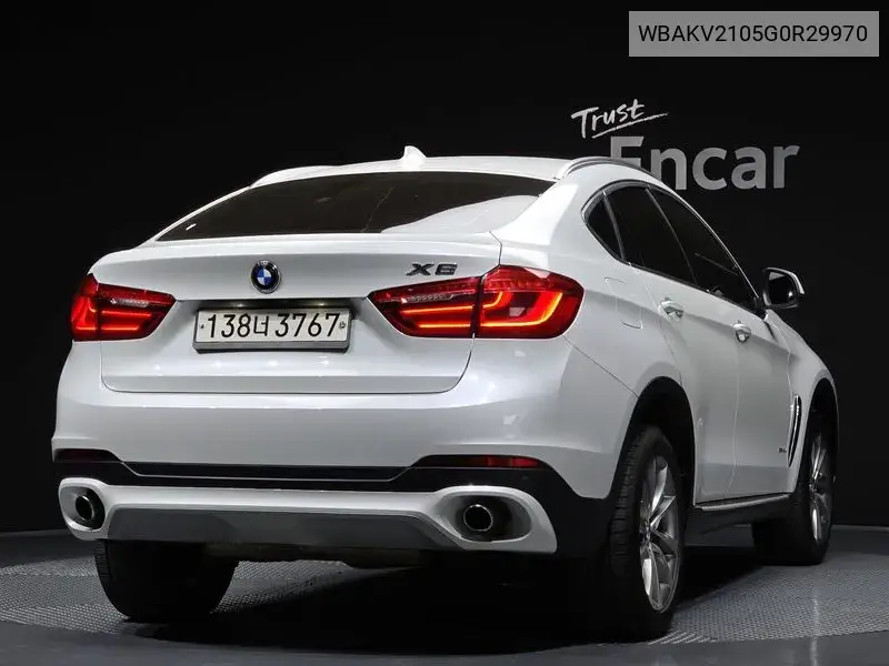 X6 (F16) xDrive 30D VIN: WBAKV2105G0R29970 Lot: 39570390