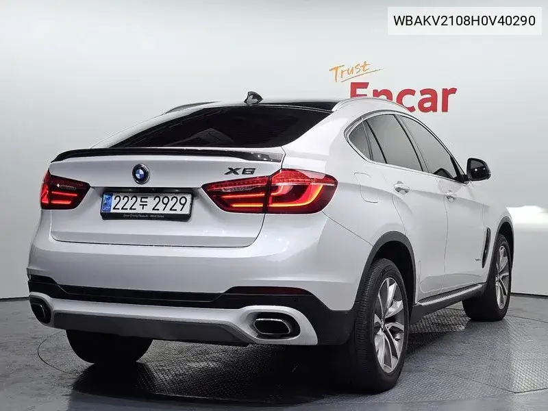 X6 (F16) xDrive 30D VIN: WBAKV2108H0V40290 Lot: 38984743