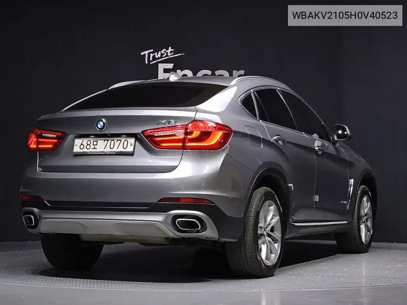 X6 (F16) xDrive 30D VIN: WBAKV2105H0V40523 Lot: 39589530