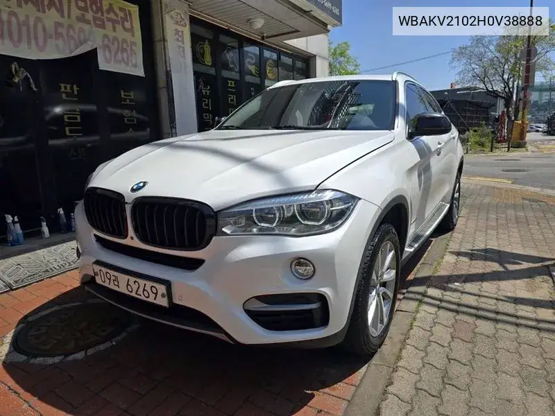 X6 (F16) xDrive 30D VIN: WBAKV2102H0V38888 Lot: 39643362
