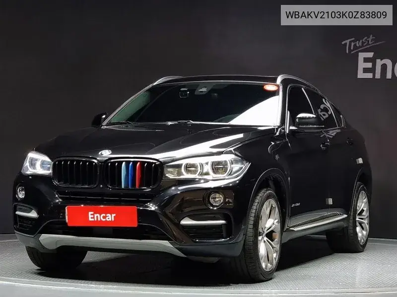 X6 (F16) xDrive 30D VIN: WBAKV2103K0Z83809 Lot: 40008708
